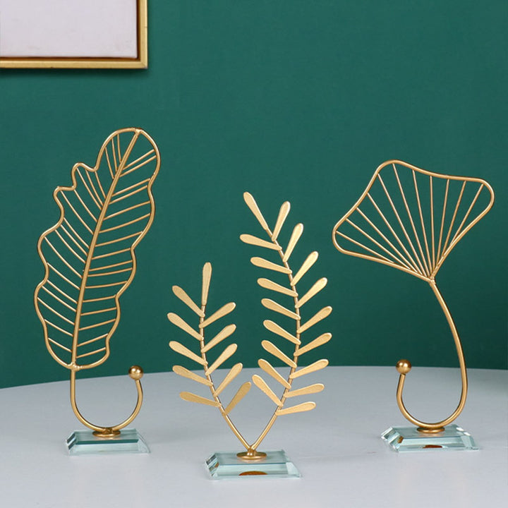 Leaf Motif Desktop Decor