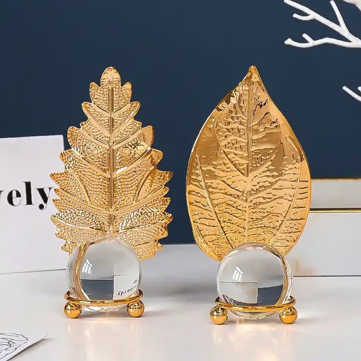 Golden Leaves Sculpture Set