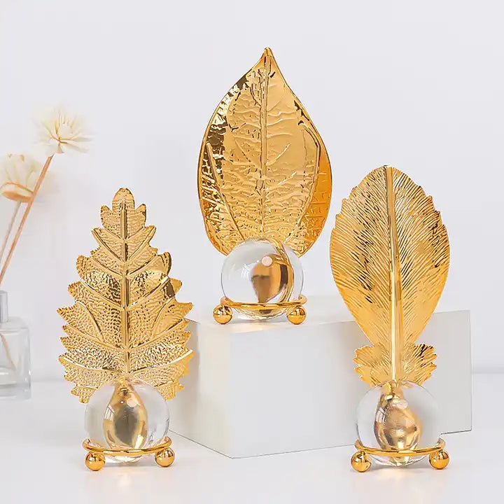 Golden Leaves Sculpture Set