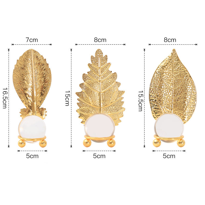 Golden Leaves Sculpture Set