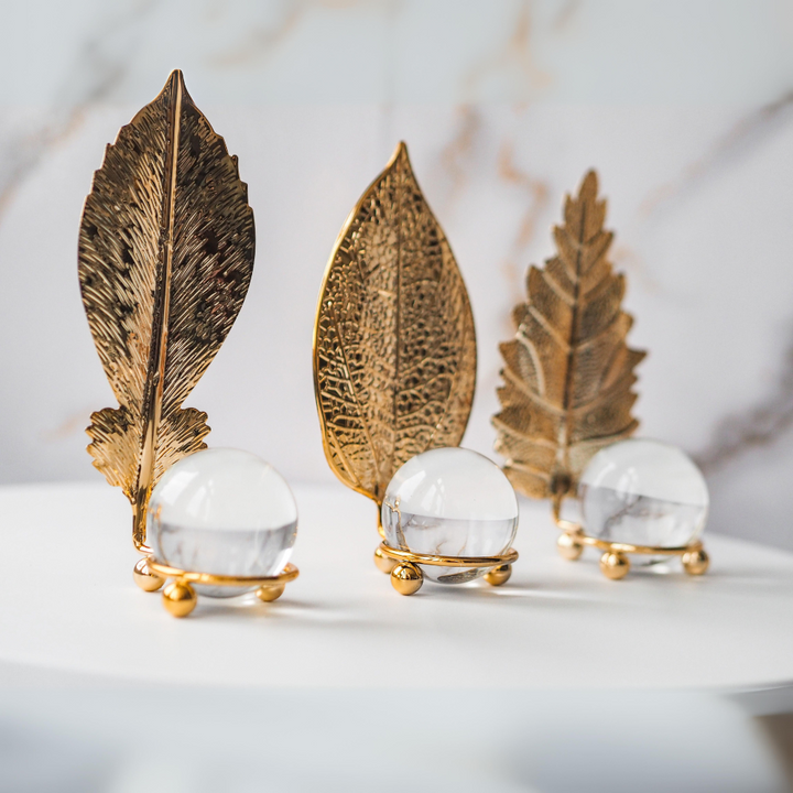 Golden Leaves Sculpture Set