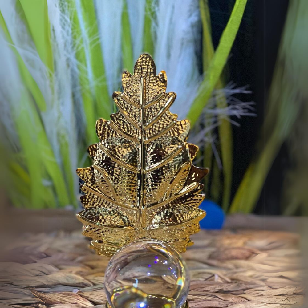 Golden Leaves Sculpture Set